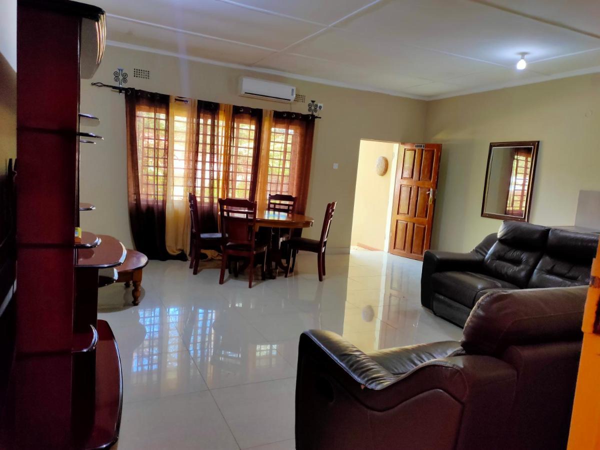 Golden Days Lodge Livingstone Exterior foto