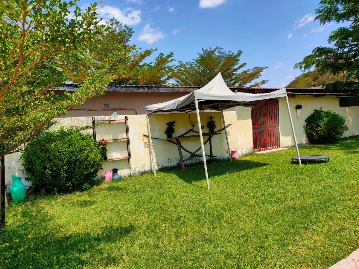 Golden Days Lodge Livingstone Exterior foto