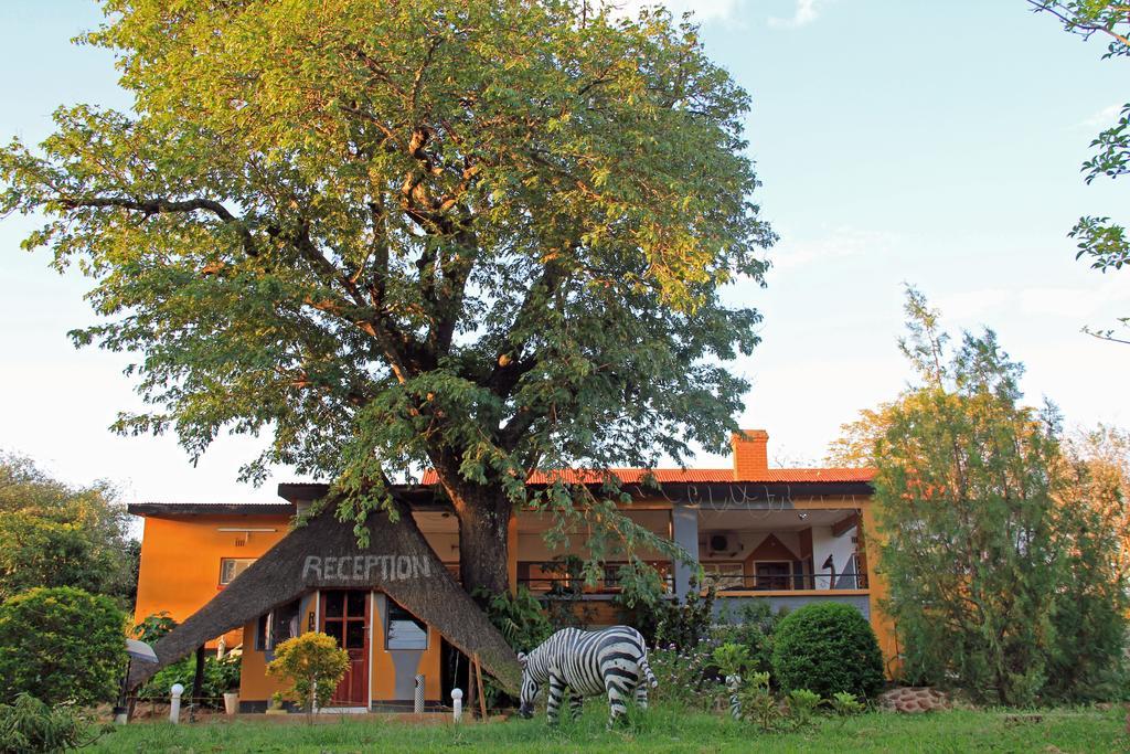 Golden Days Lodge Livingstone Exterior foto