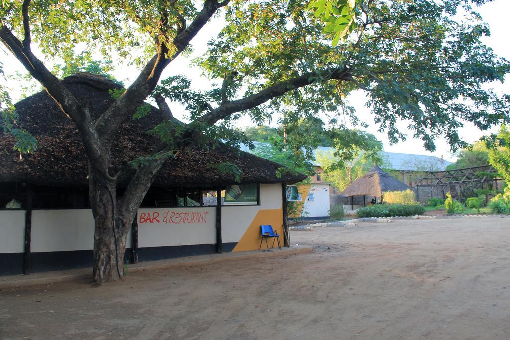 Golden Days Lodge Livingstone Exterior foto